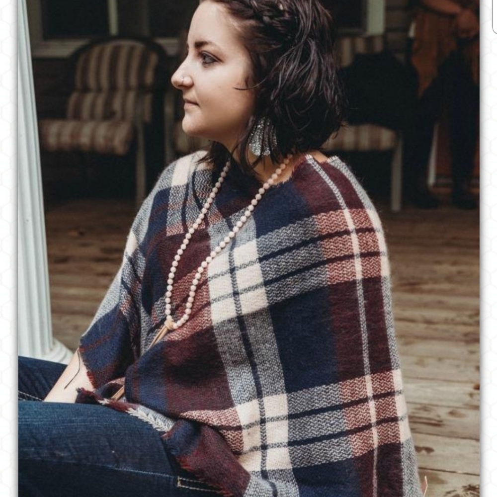 Blanket scarf poncho